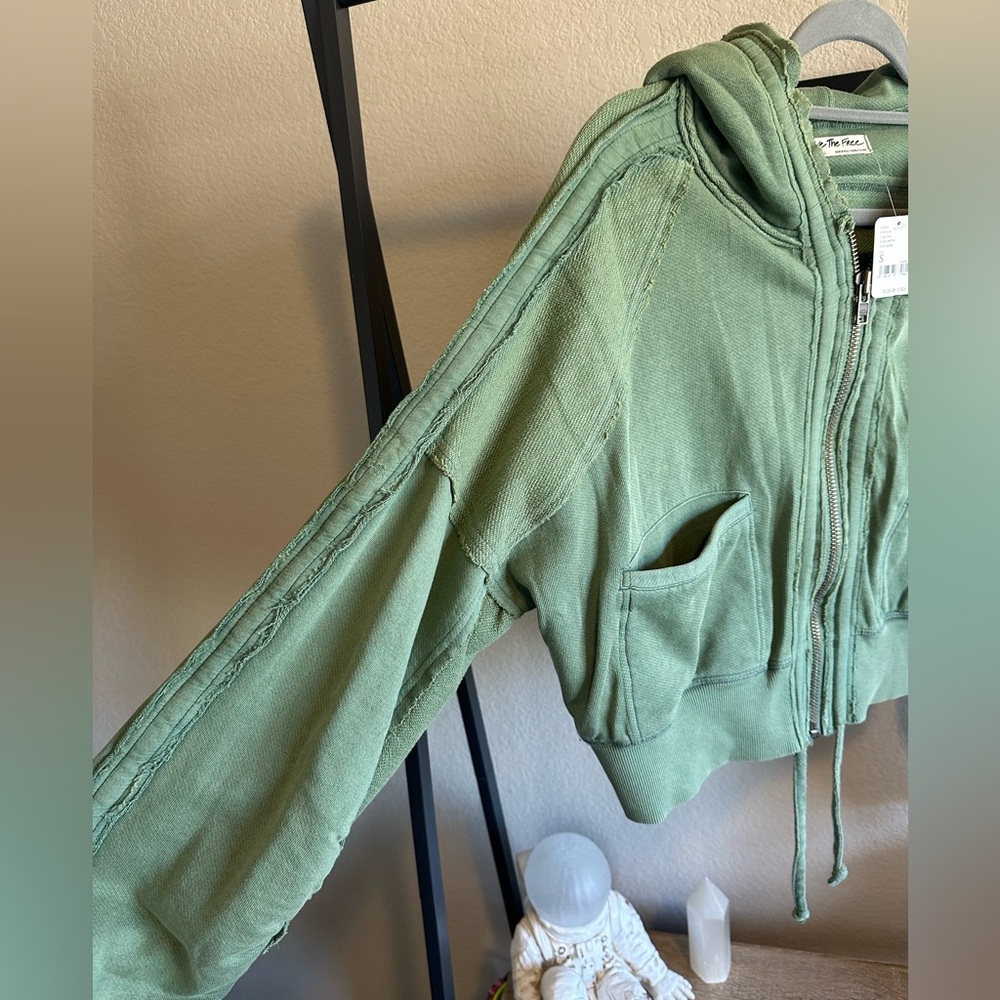 NWT, We The Free Townes Cardi in Green Bay - Picture 5 of 10